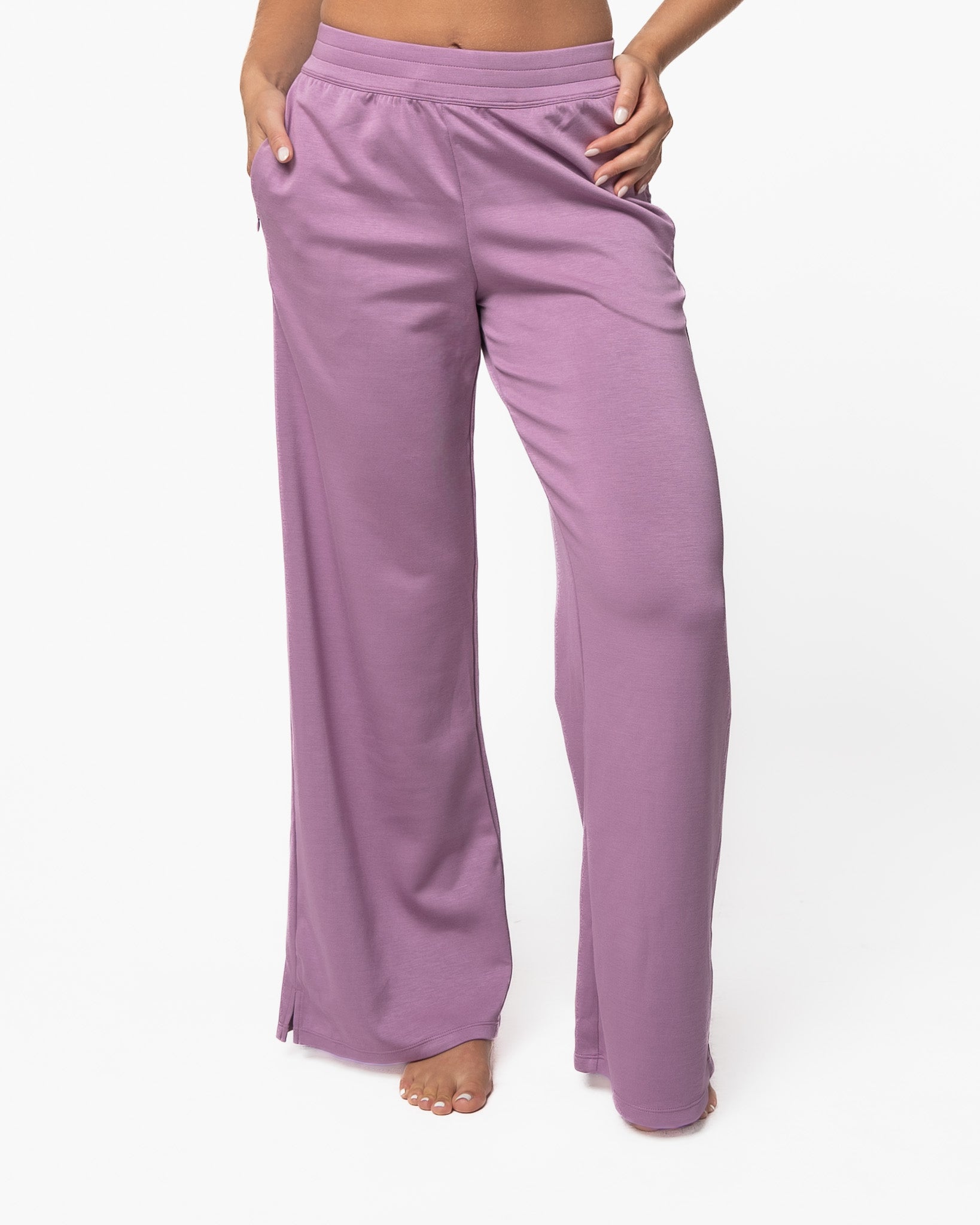 SoftForm Wide Leg Pant in Hazy Lilac | Senita Athletics $44.00