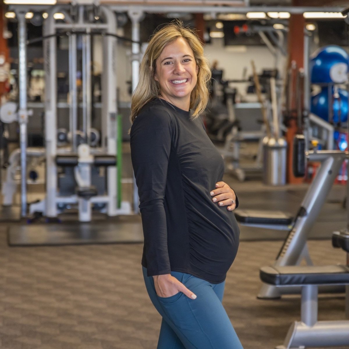 Lorelai Maternity Long Sleeve - Black - Senita Athletics