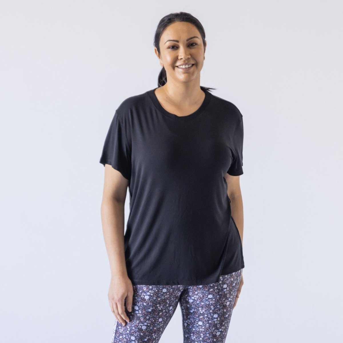 No Problem Tee - Black - Senita Athletics