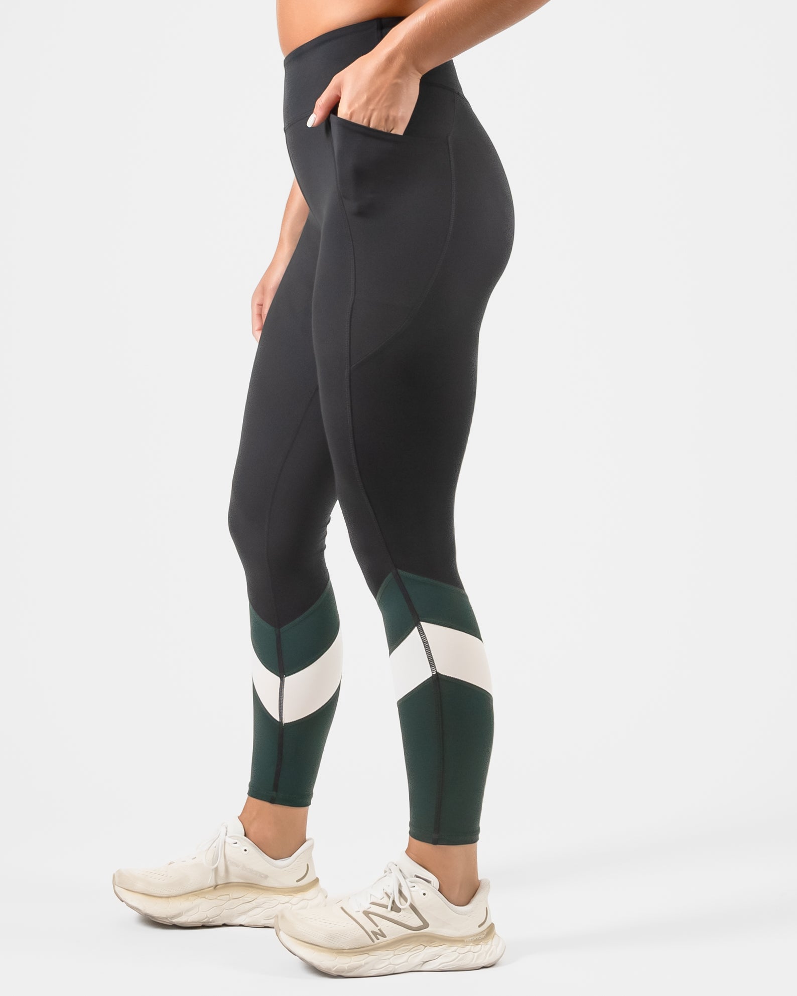 Ascend Leggings - Black, Juniper, Jet Stream