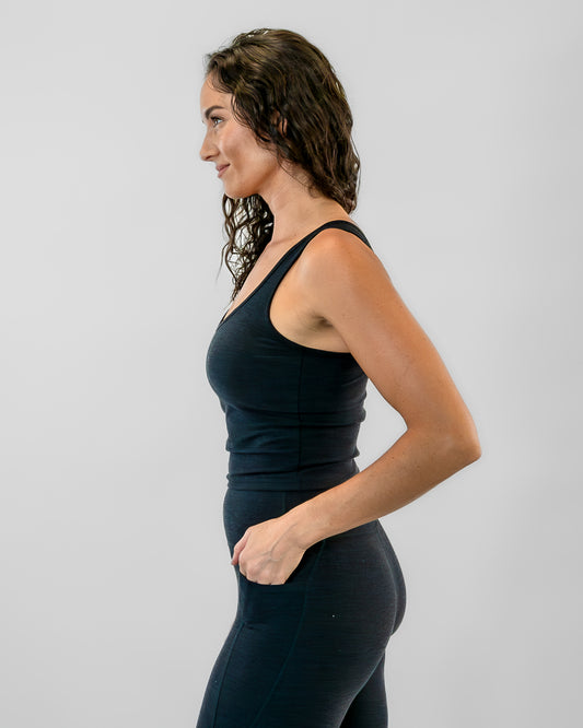 Dynamic Cropped Tank - Black Space Dye