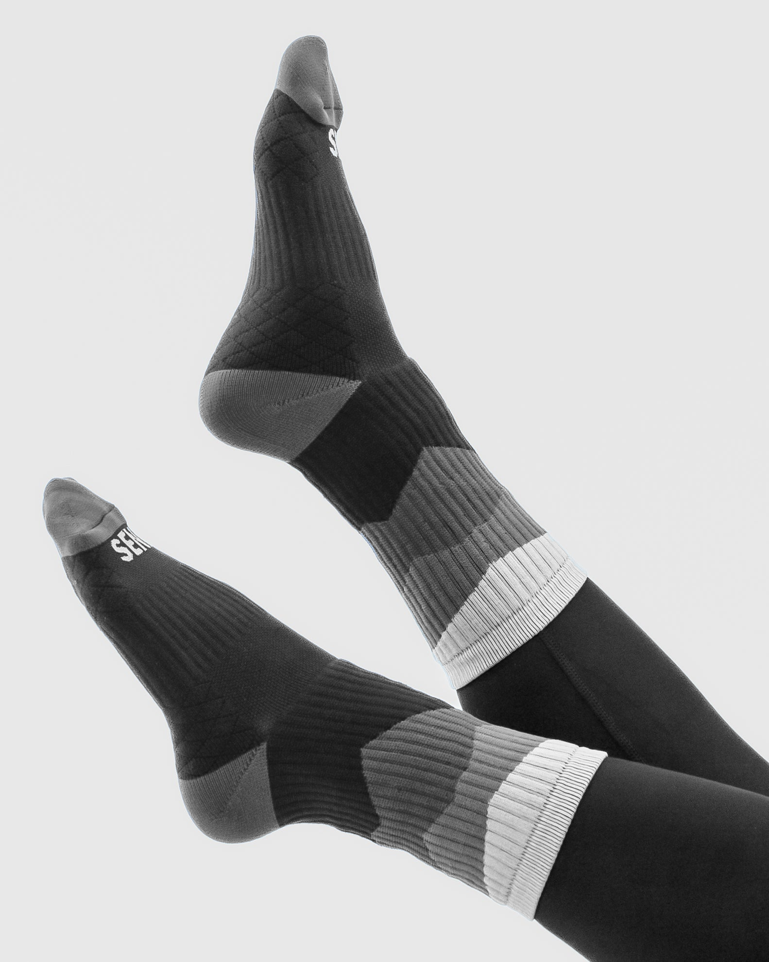 Mountain Hiking Socks Gray – Senita Athletics