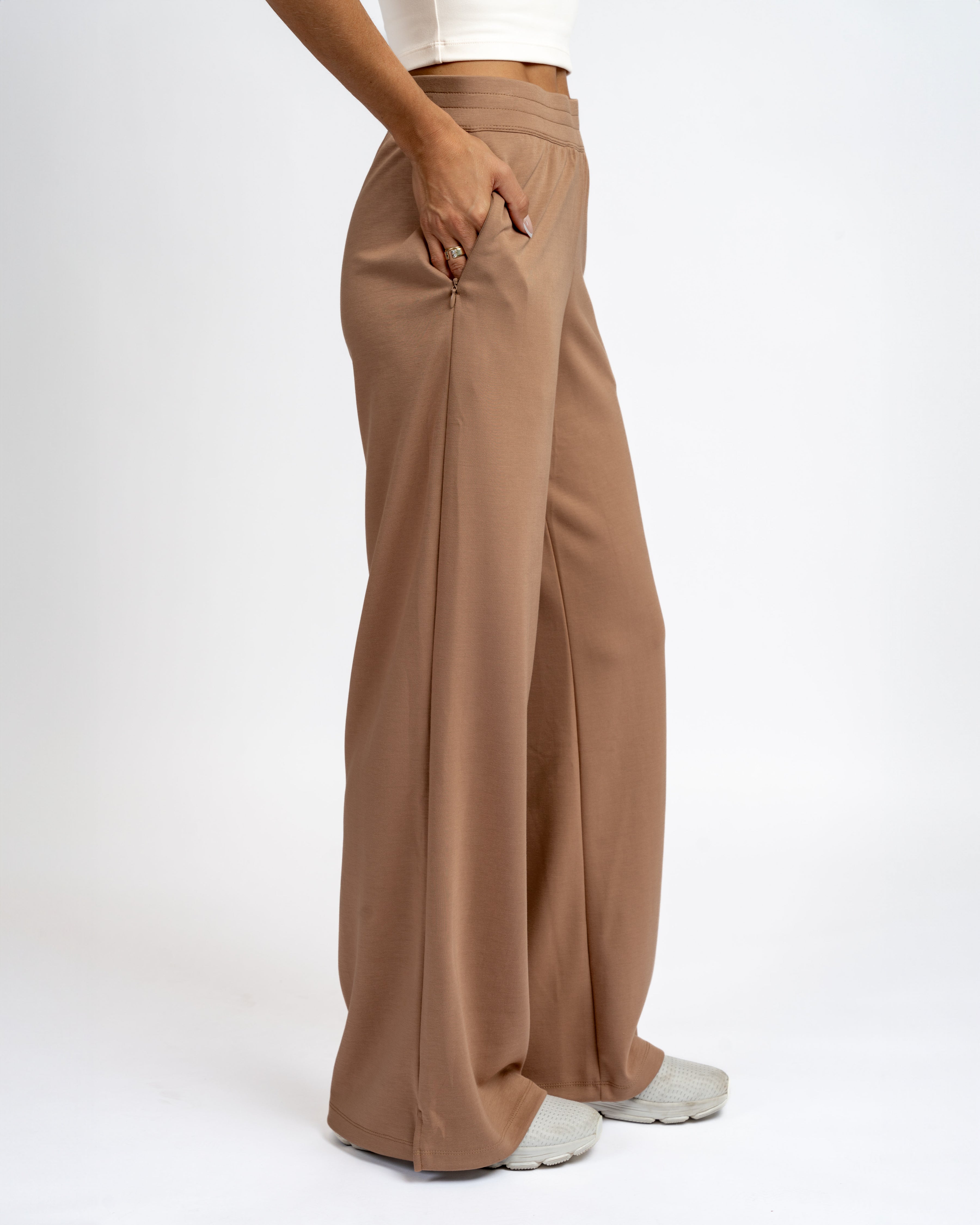 SoftForm Wide Leg Pant (32