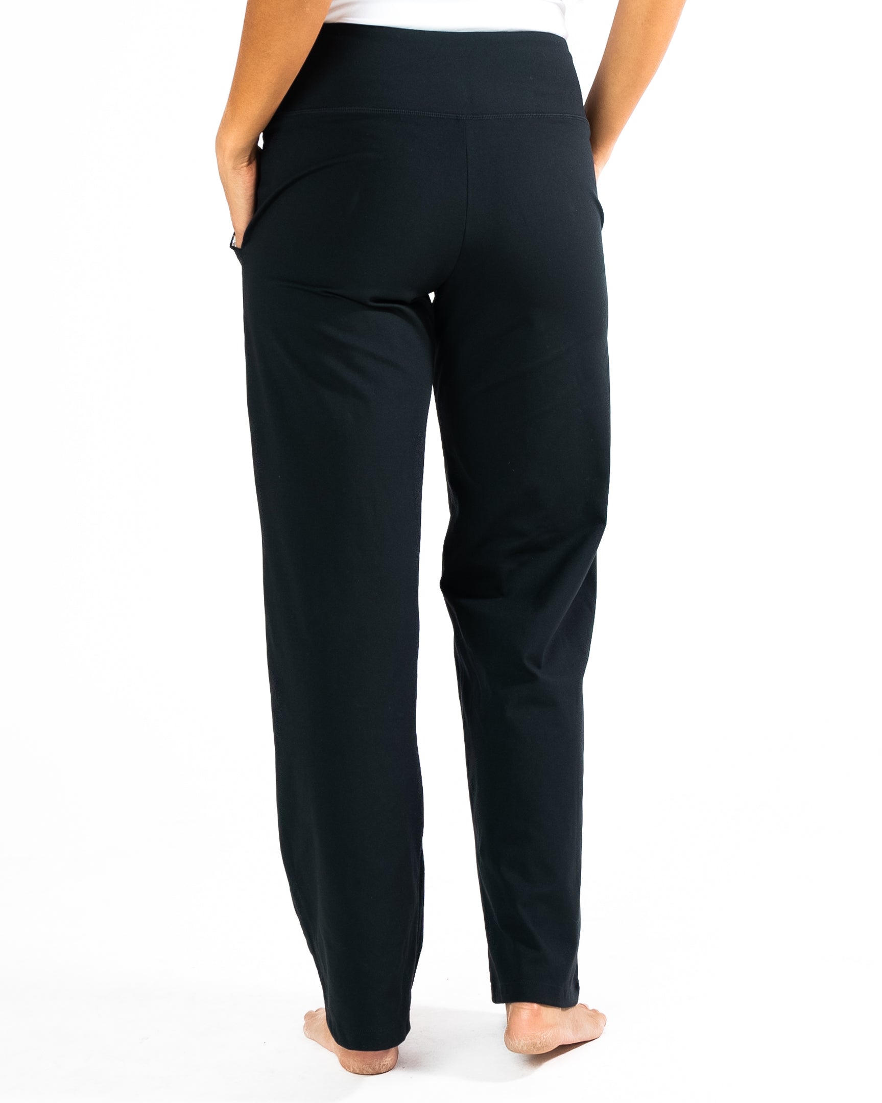 Studio Skin Joggers by Senita Athletics: Comfort & Style ($49)