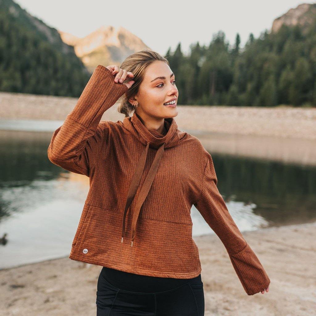 Going Places Pullover - Tawny - Senita Athletics