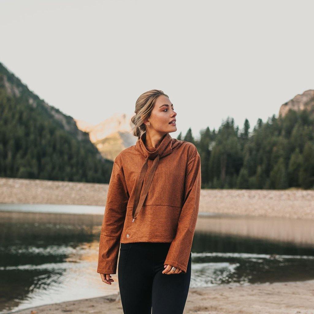 Going Places Pullover - Tawny - Senita Athletics