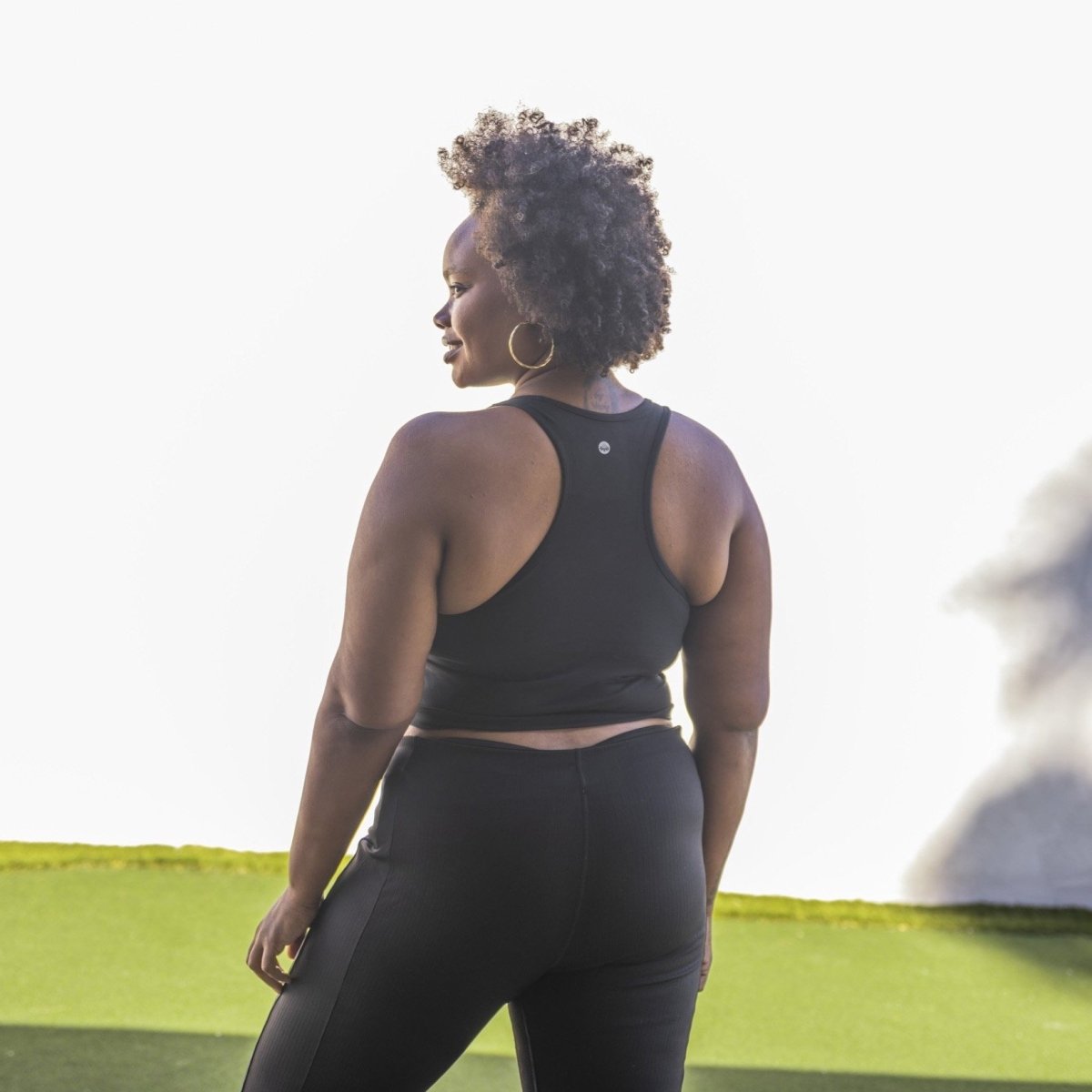 Holly Crop Top - Black - Senita Athletics