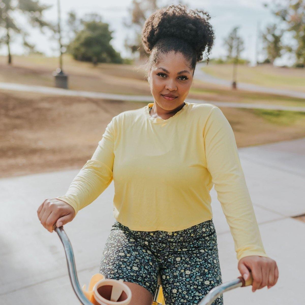 Refresh Cropped Long Sleeve - Mellow Yellow - Senita Athletics