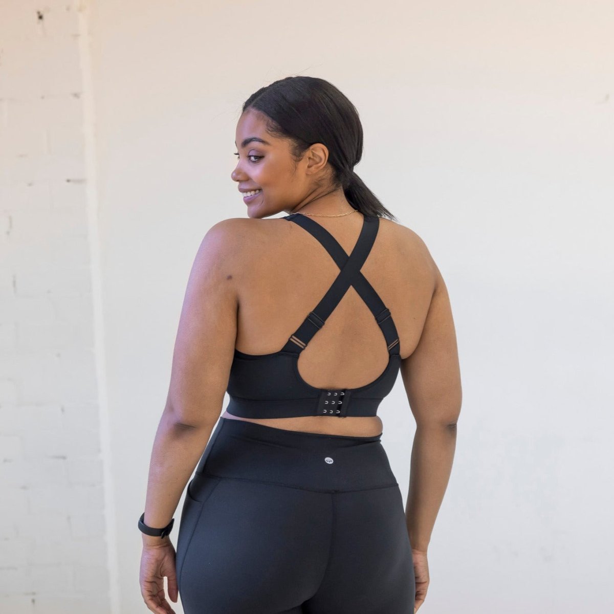 Run Free High Impact Bra - Black - Senita Athletics